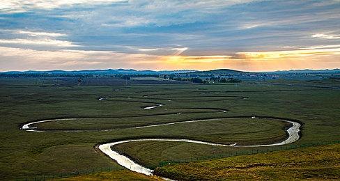 《黑道圣徒：重启版》内藏彩蛋致敬《神勇三蛟龙》